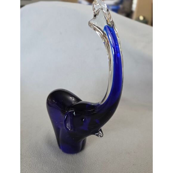 Art Glass Large Blue Elephant Trunk Up Gold Dust Paper weight - Picture 3 of 9